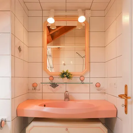 Route De La Muraz 9 By Interhome Villeneuve