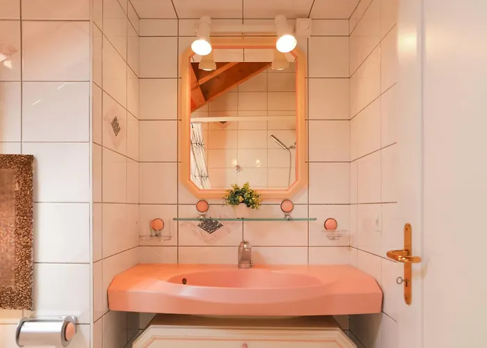 Route De La Muraz 9 By Interhome וילנב